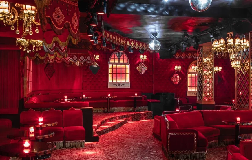 Le nightclub Babouchka