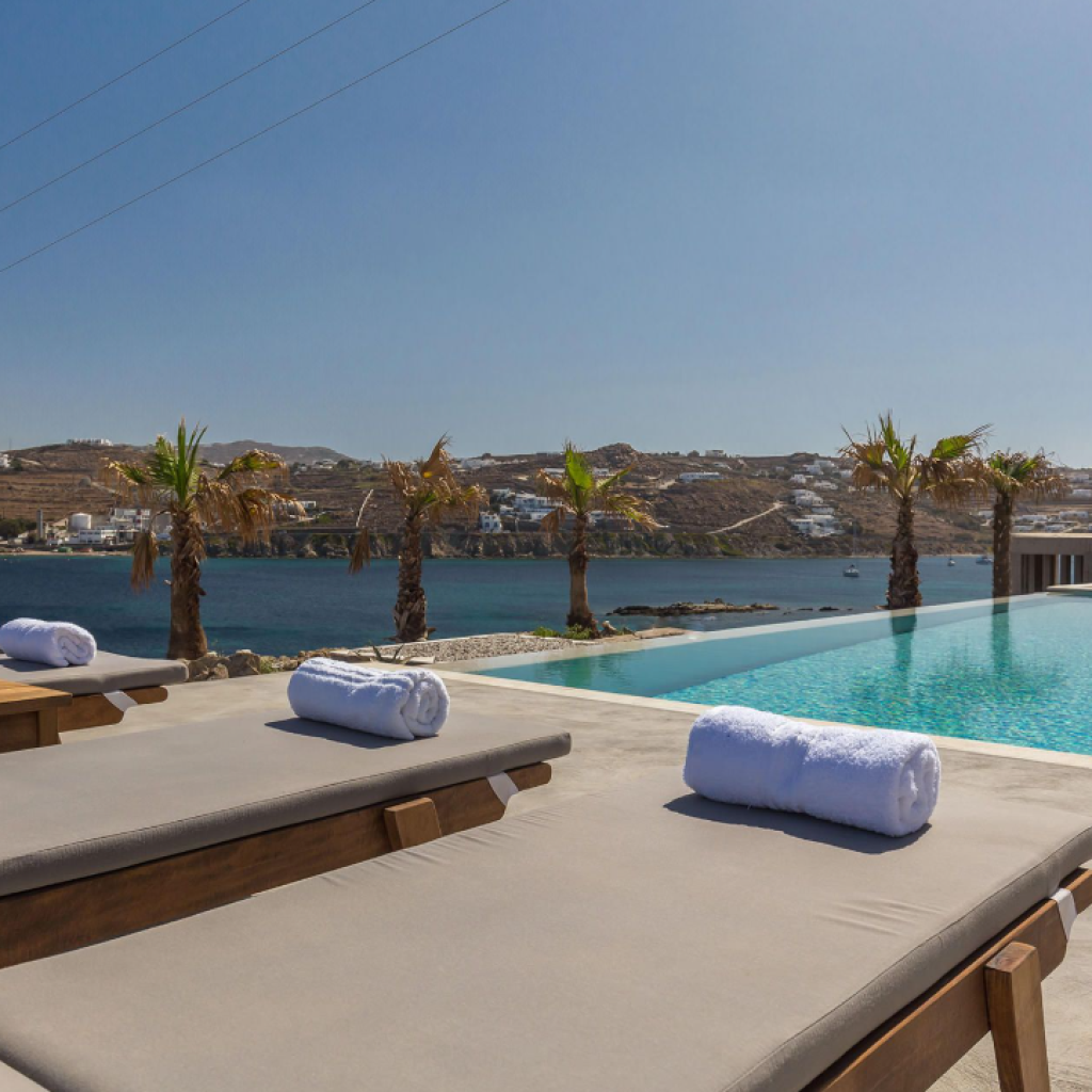 Villa Carmen | ViLLa à Maykonos 1 Location Villa Carmen Mykonos – vue extérieure de la propriété