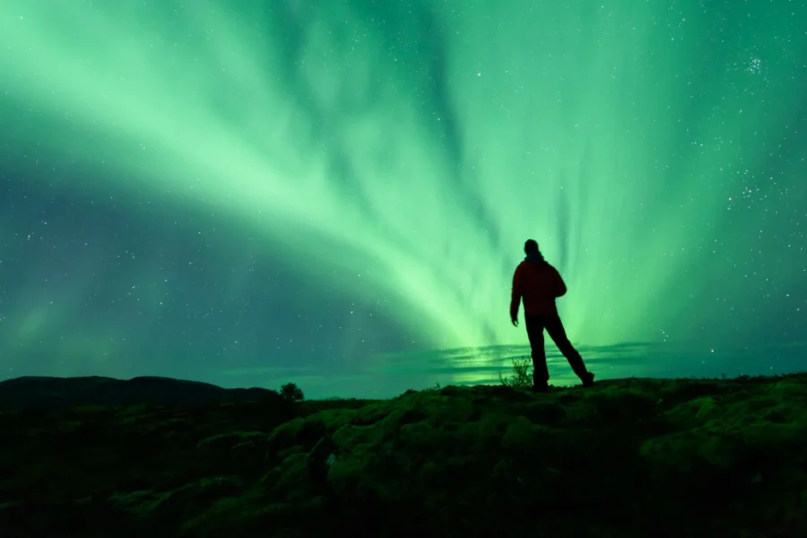 Soirée aux bains de Fontana Laugarvatn avec observation d’aurores boréales – depuis Reykjavik