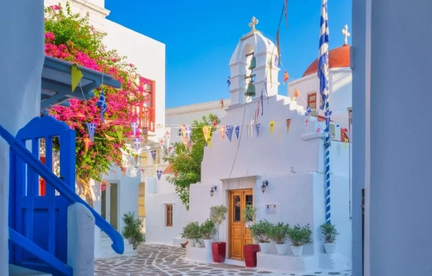 Découvrez Chora, la capitale de Mykonos, avec un guide privé – Transferts A/R inclus