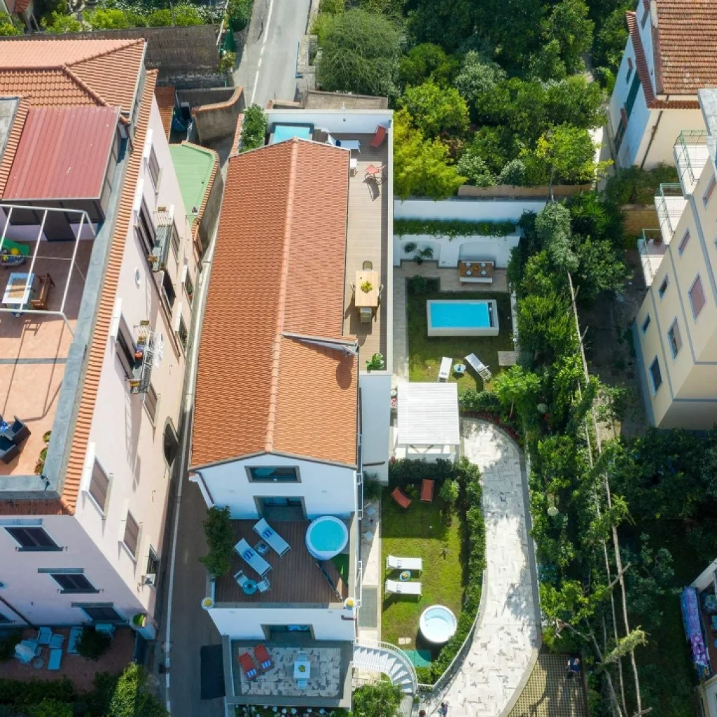 Villa Ivy | Villa on the Amalfi Coast 1 Location Villa Ivy Côte Amalfitaine – vue extérieure de la propriété