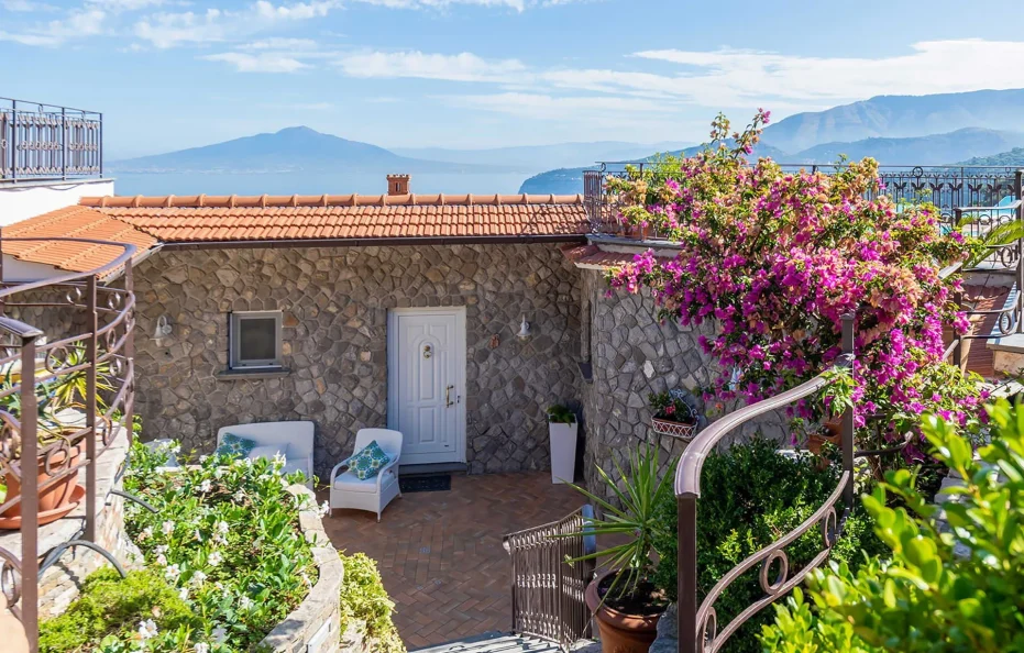 Villa Pietraluna | Villa Sorrento