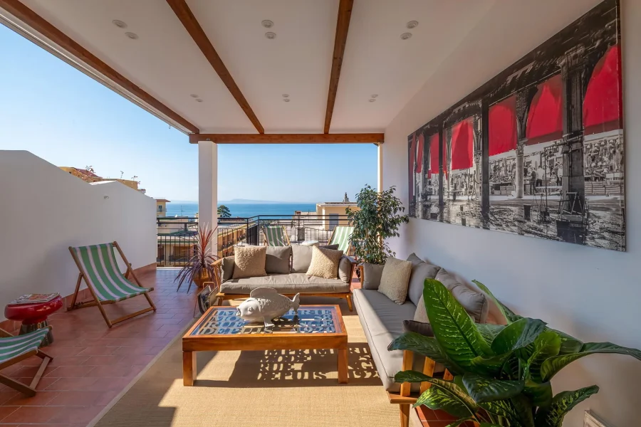 Location Casa Mario Sorrente – piscine et terrasse