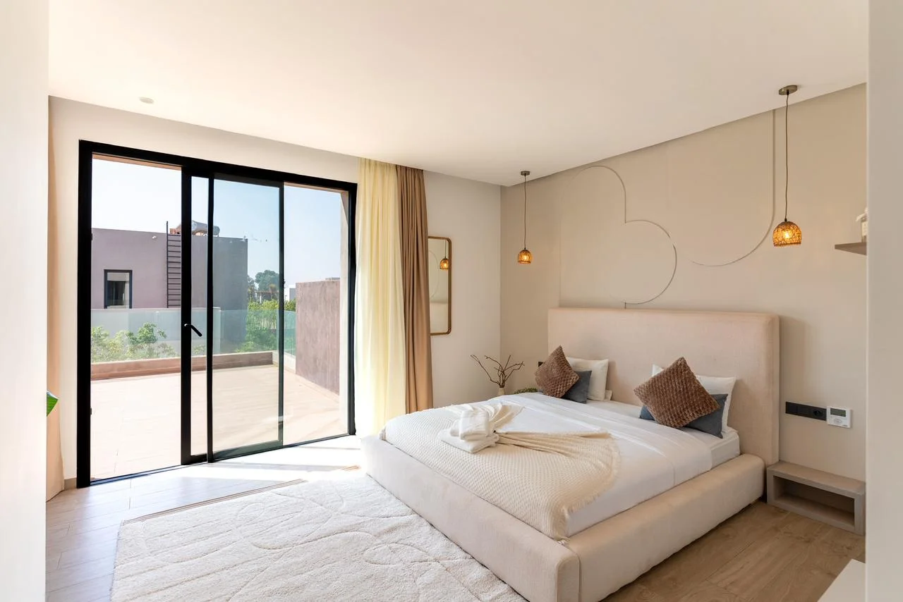 Villa Marrakech Médina avec patio, piscine privée et architecture marocaine