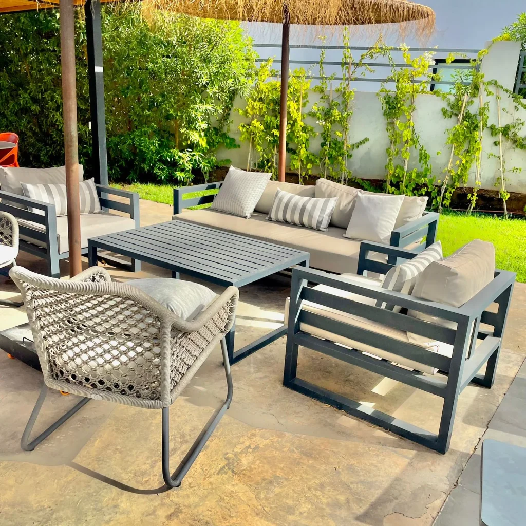 Villa Marrakech pas cher : comment trouver une location confortable au meilleur prix ? 3 Piscine privée d’une villa Marrakech pas cher