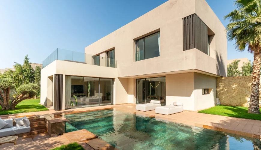 Villa luxe Marrakech golf avec piscine privée et jardin élégant